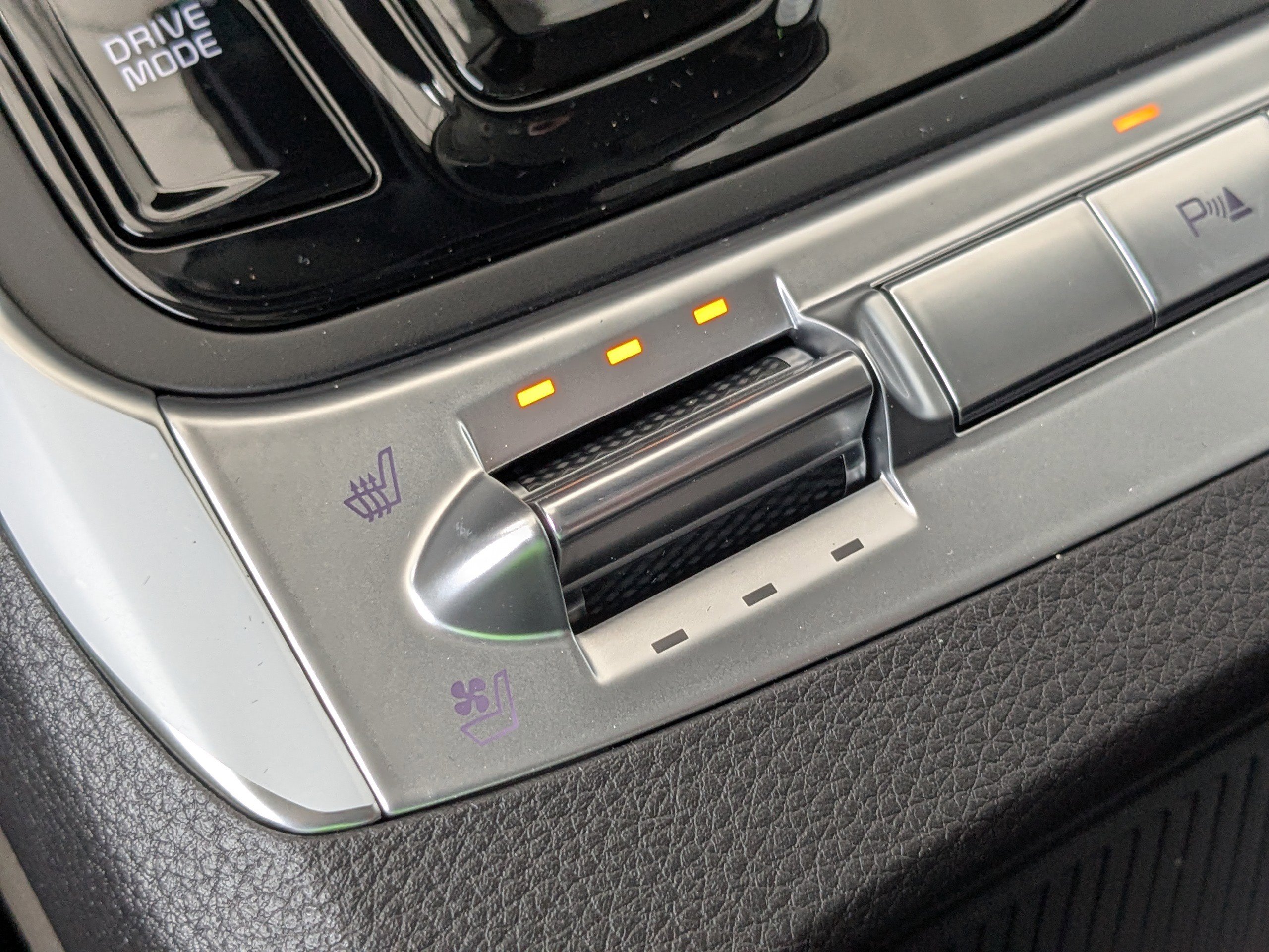 New 2026 Kia Carnival SX image 30