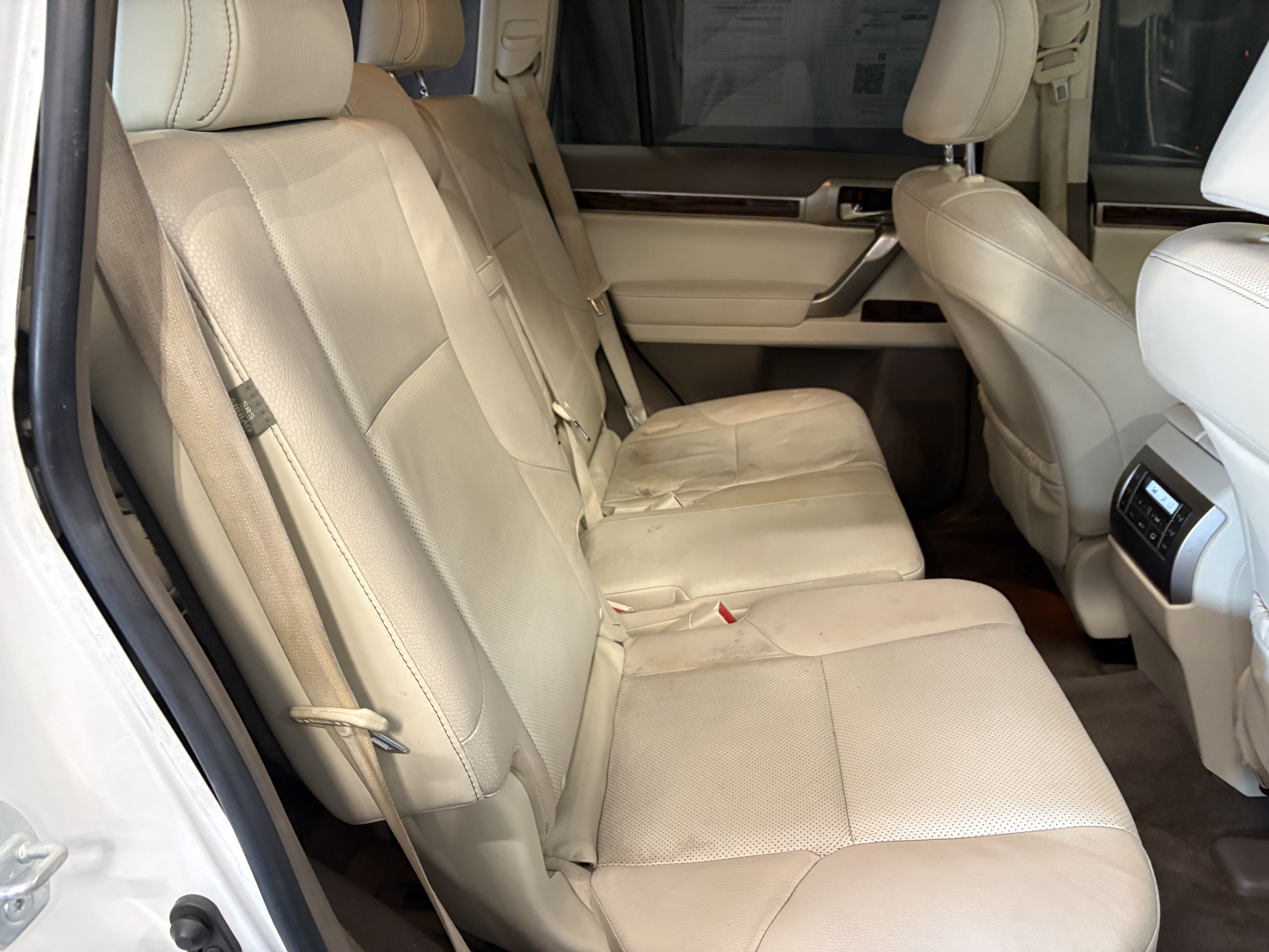 Used 2016 Lexus GX 460 w/ Premium Package AWD/4WD image 34