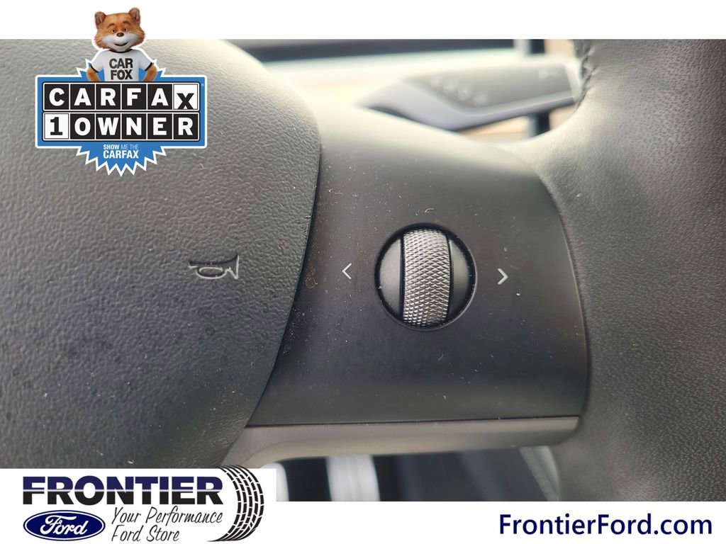 Used 2022 Tesla Model Y Performance image 25