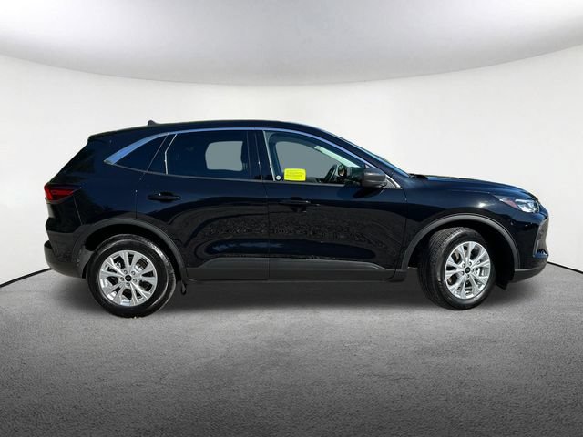 Used 2023 Ford Escape Active FWD image 18