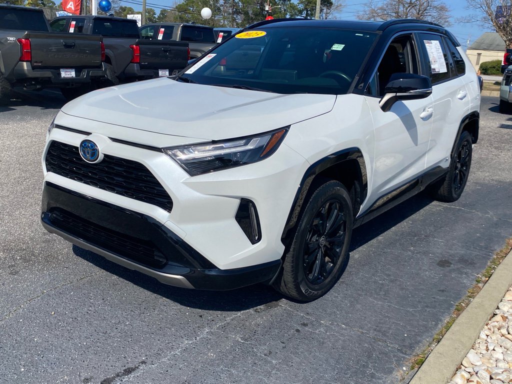 Used 2023 Toyota RAV4 XSE video 2