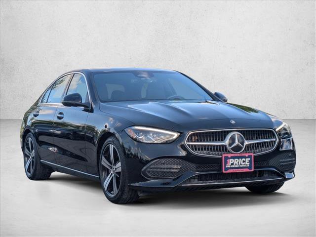 Used 2025 Mercedes-Benz C 300 4MATIC Sedan image 3