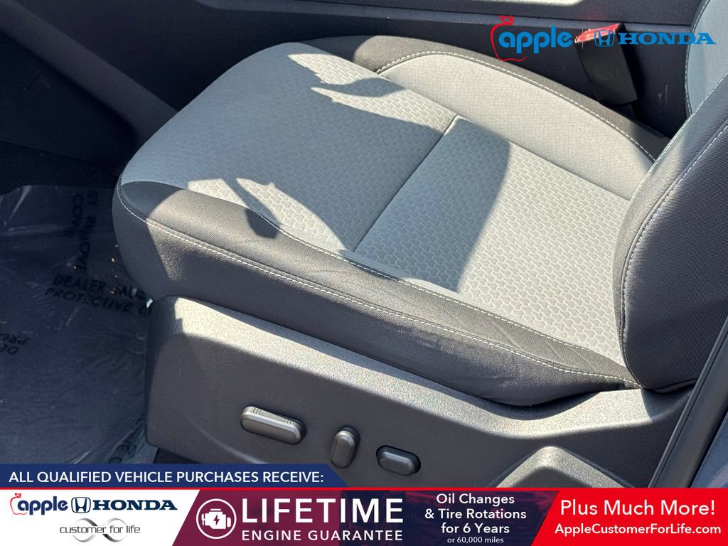 Used 2018 Ford Escape SE w/ SE Sync 3 Package AWD/4WD image 8