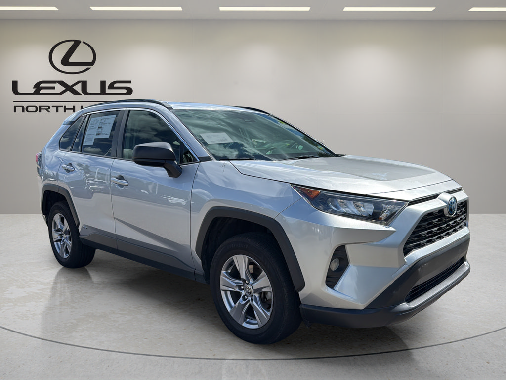 Used 2022 Toyota RAV4 LE AWD/4WD video 4