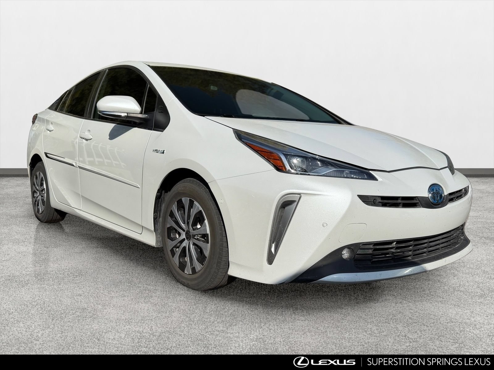 Used 2022 Toyota Prius XLE w/ Advanced Technology Package AWD/4WD image 2