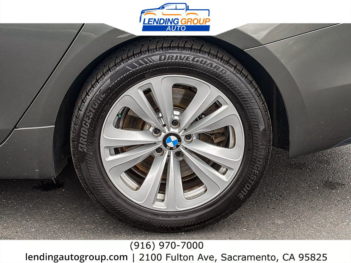 Used 2017 BMW 535i Gran Turismo xDrive AWD/4WD image 10