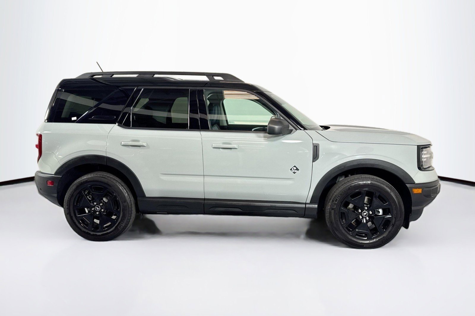 Used 2023 Ford Bronco Sport Outer Banks image 4