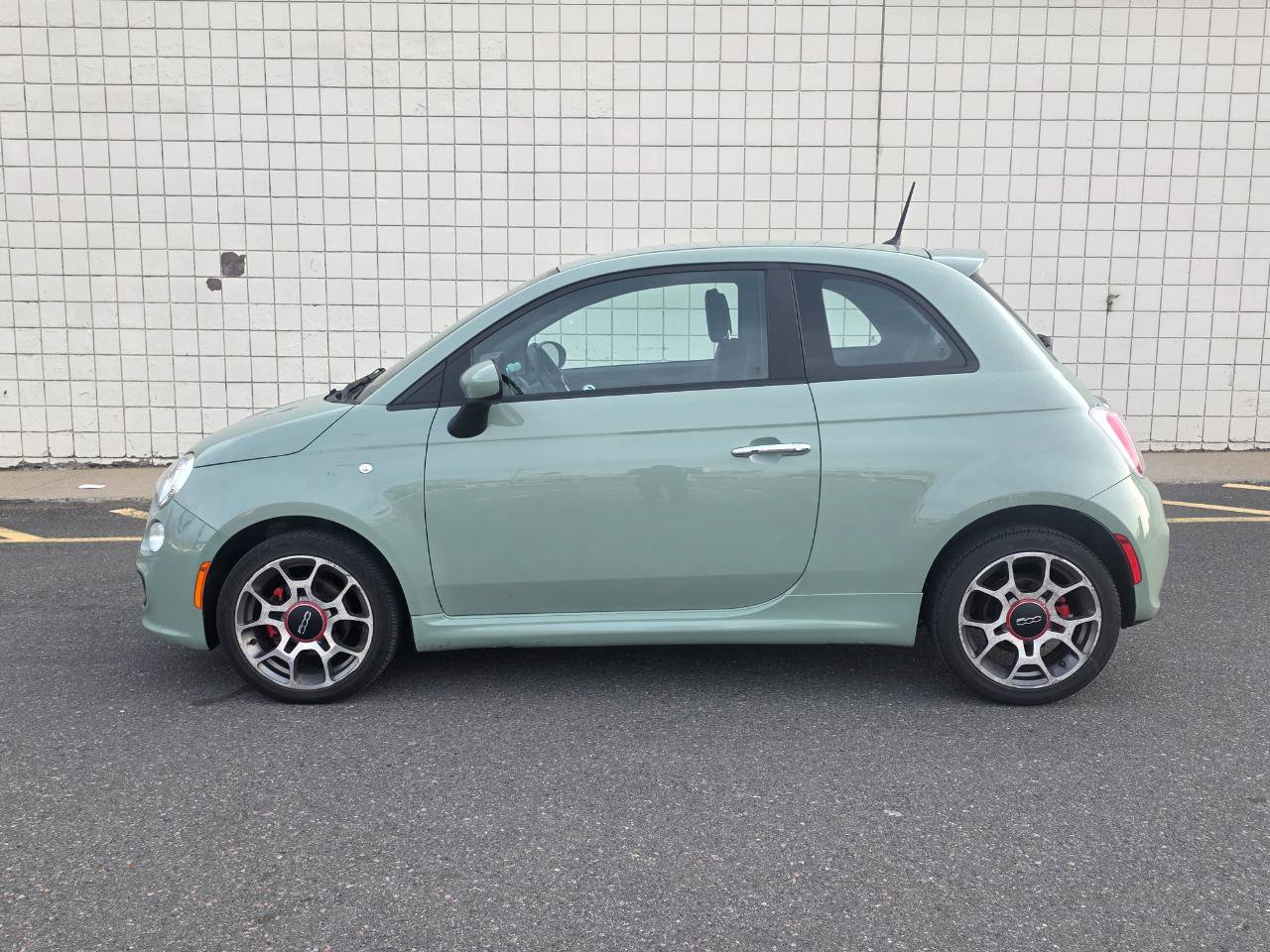 Used 2012 FIAT 500 Sport image 4