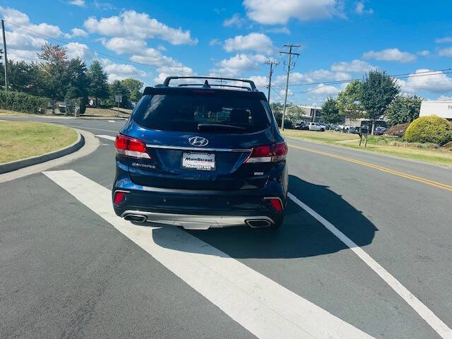 Used 2017 Hyundai Santa Fe FWD image 8