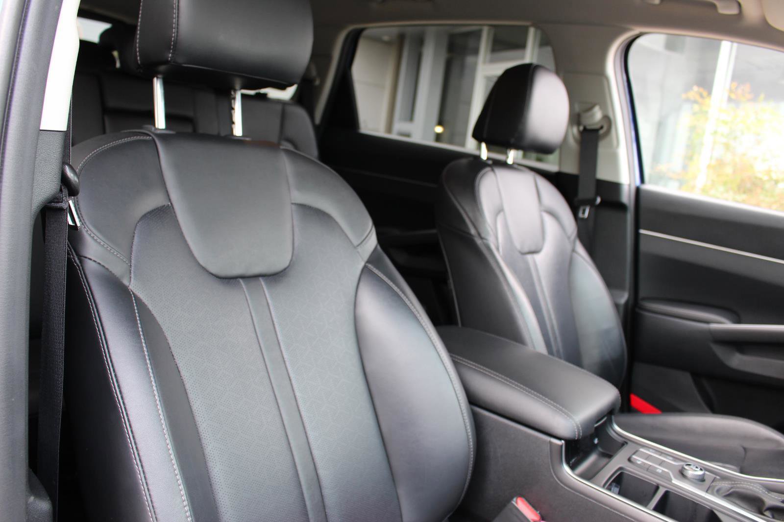 Used 2022 Kia Sorento S image 15