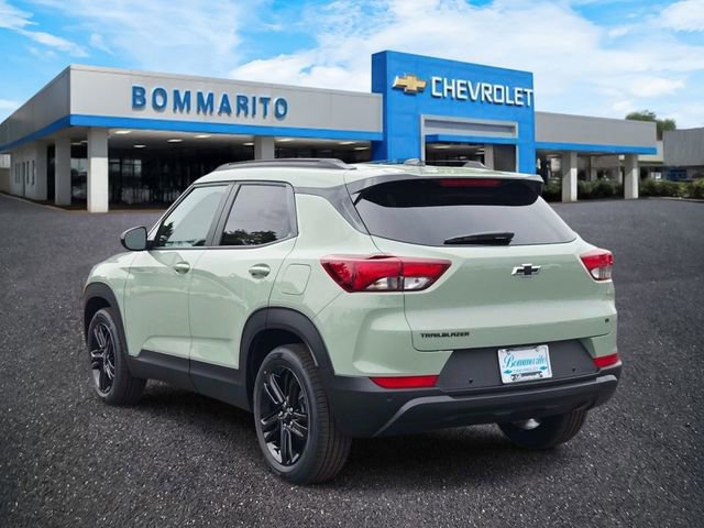 New 2026 Chevrolet TrailBlazer LT w/ Convenience Package FWD image 3