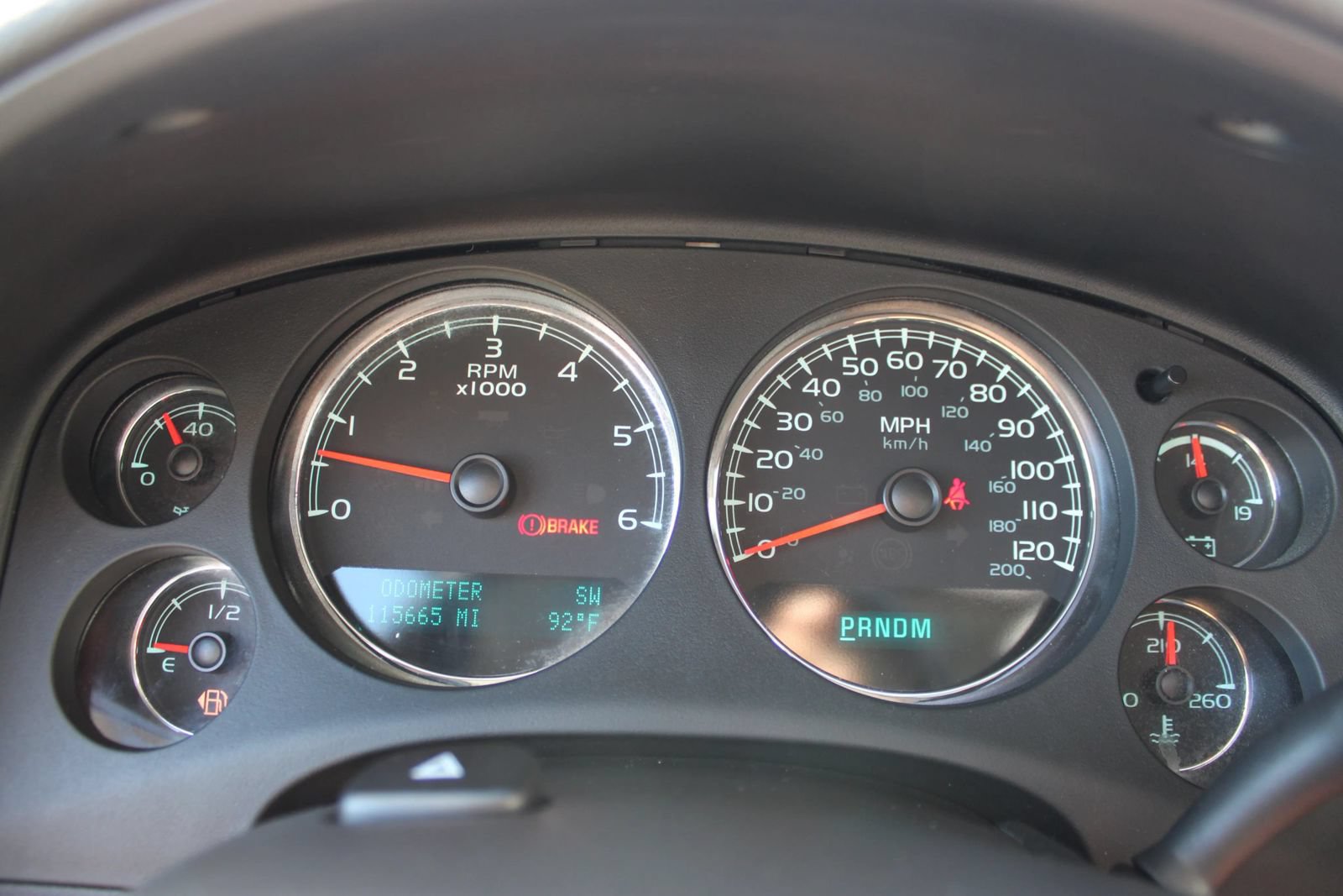 Used 2013 Chevrolet Tahoe LTZ AWD/4WD image 32