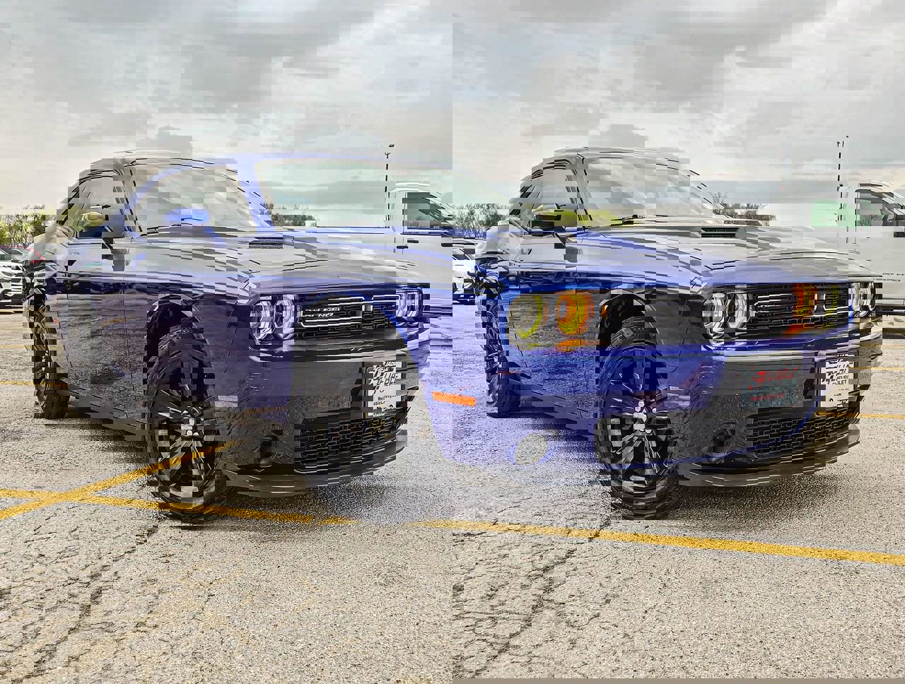 Used 2019 Dodge Challenger SXT