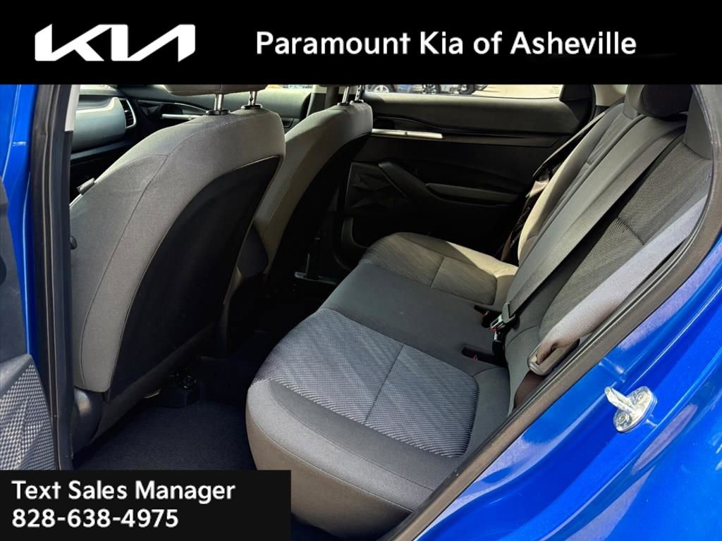 Used 2022 Kia Seltos LX image 17