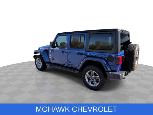 Used 2018 Jeep Wrangler Unlimited Sahara AWD/4WD image 7