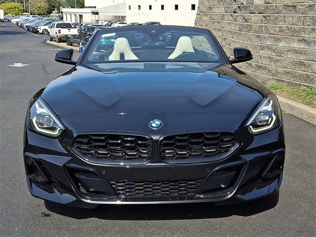 New 2026 BMW Z4 sDrive30i w/ Premium Package image 3