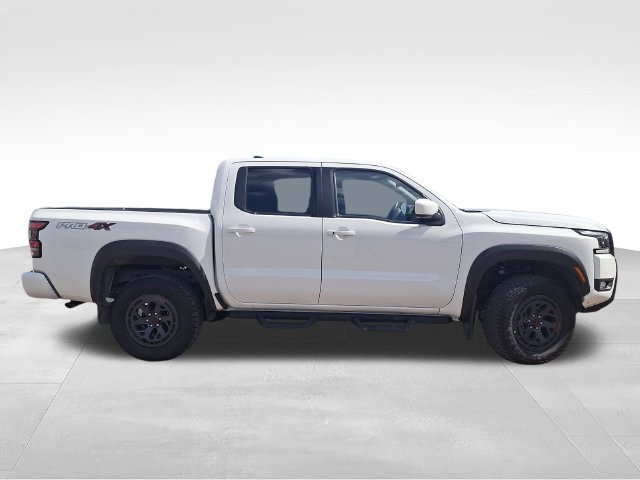 Certified 2025 Nissan Frontier PRO-4X AWD/4WD image 9