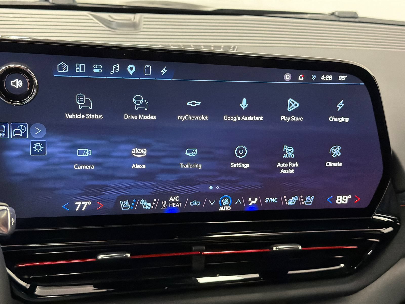 Used 2025 Chevrolet Silverado EV RST AWD/4WD image 25