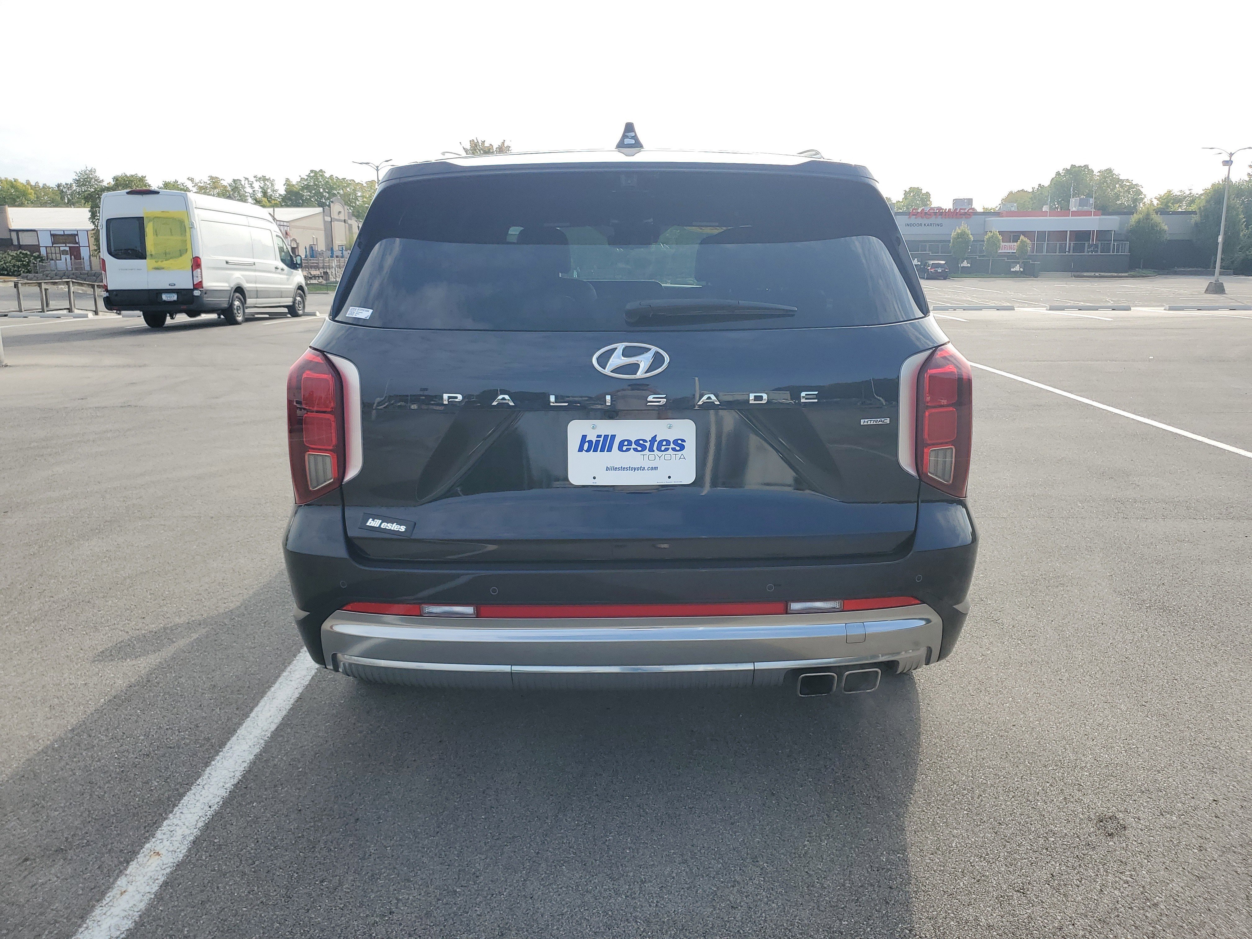 Used 2024 Hyundai Palisade Calligraphy image 4