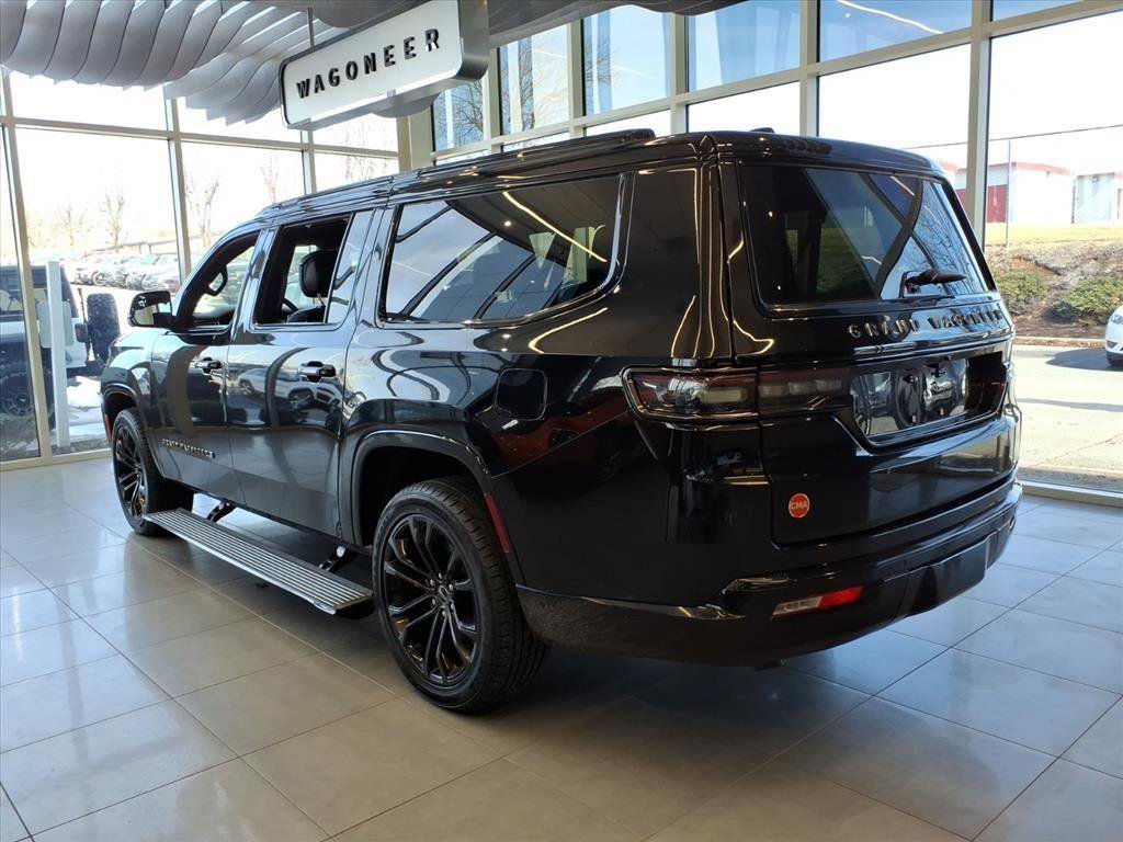 Used 2024 Jeep Grand Wagoneer L Series II w/ Quick Order Packagew 28T image 4