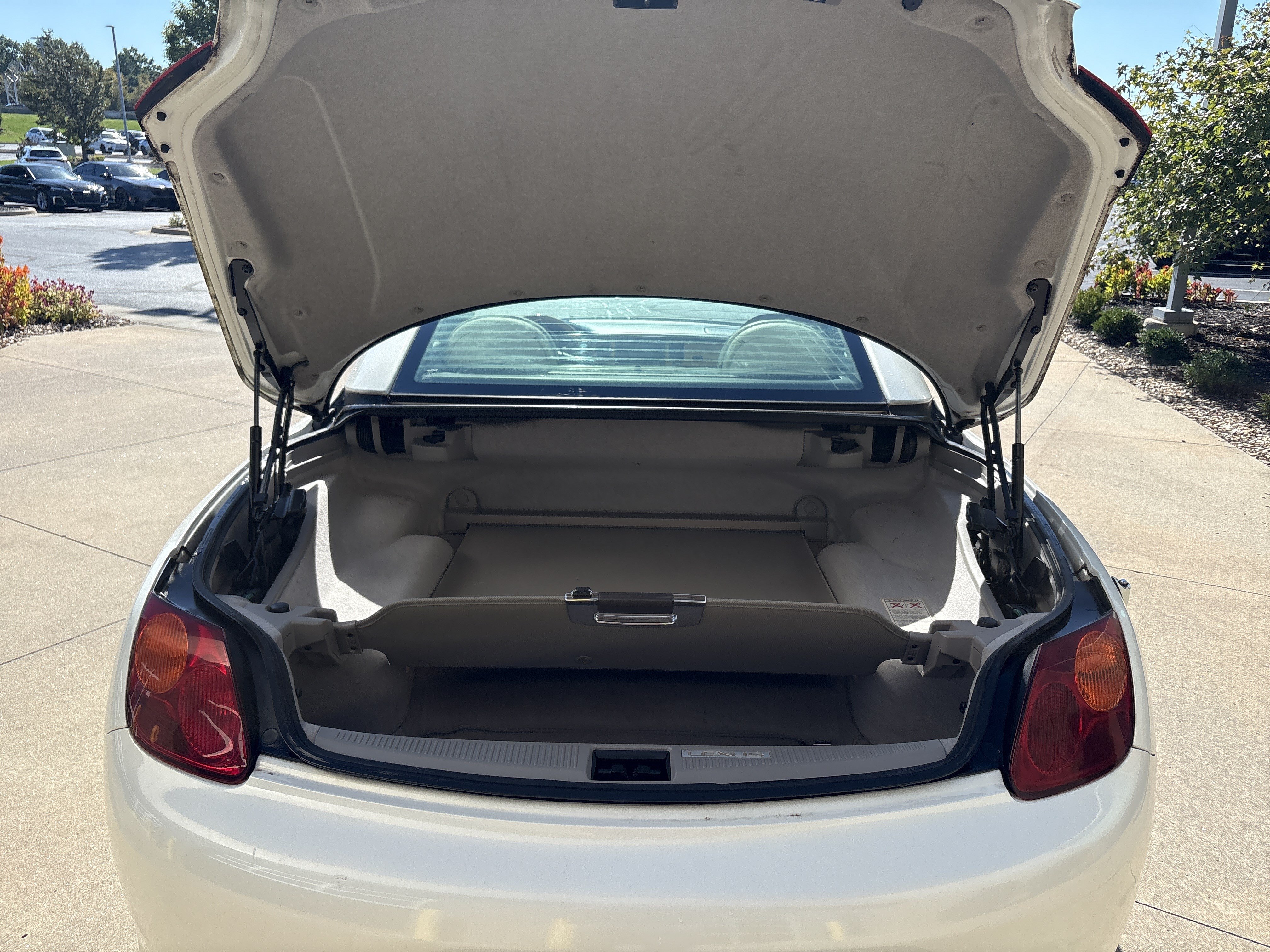 Used 2003 Lexus SC 430 Convertible RWD image 28