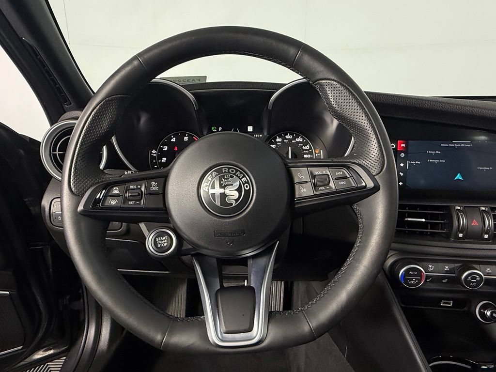 Used 2023 Alfa Romeo Giulia Ti w/ Active Assist Plus Package RWD image 15