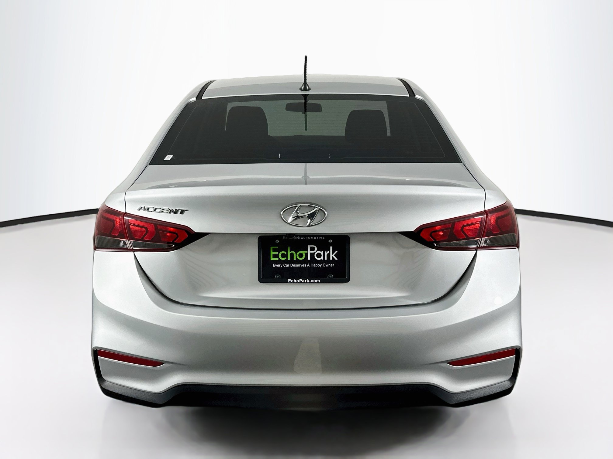 Used 2022 Hyundai Accent SE FWD image 7