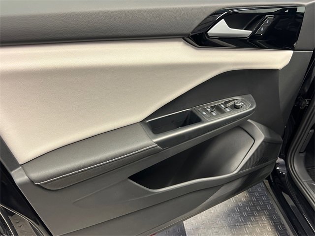 New 2026 Volkswagen Taos S image 7