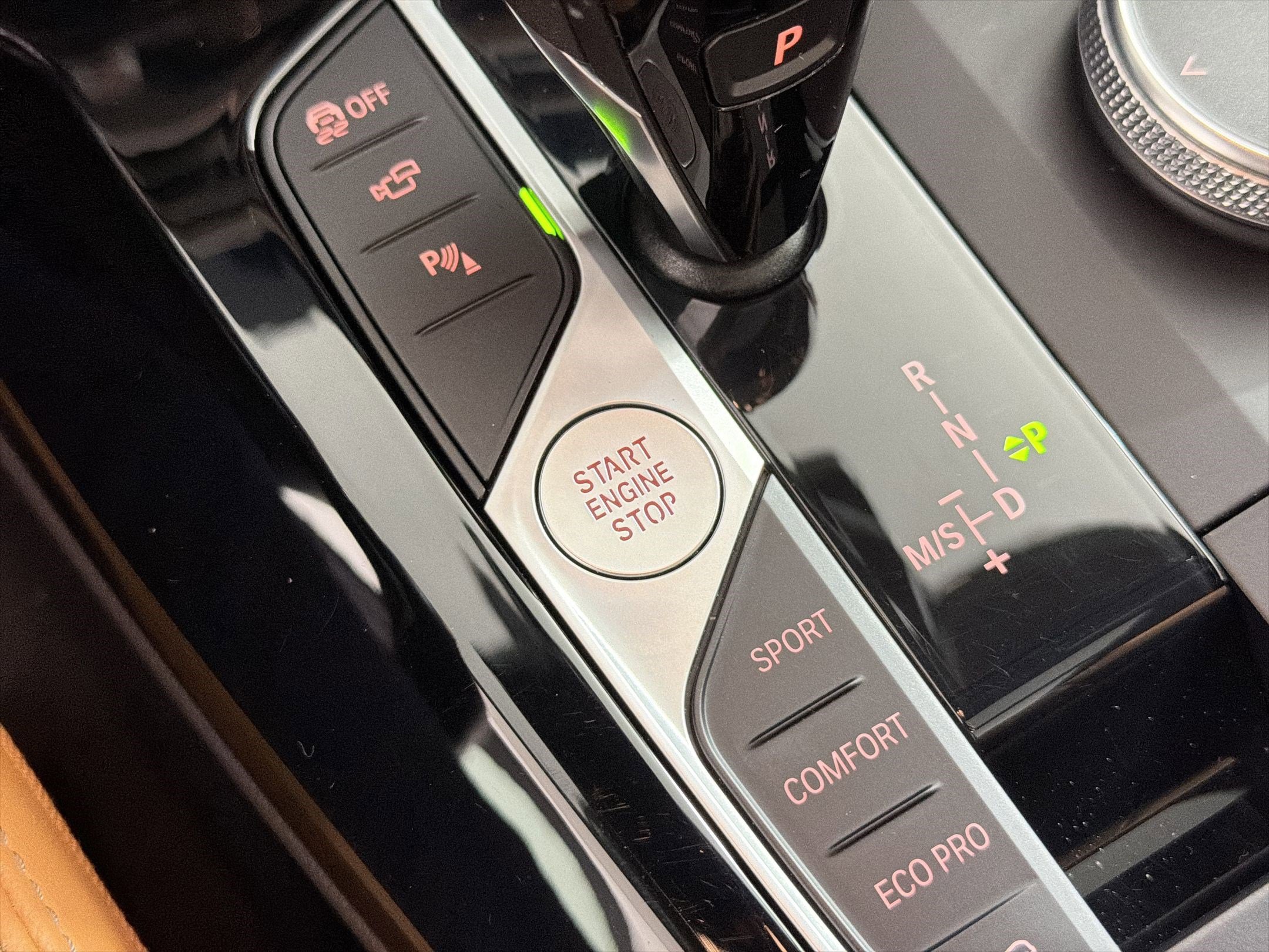 Certified 2024 BMW X3 M40i w/ Premium Package image 27