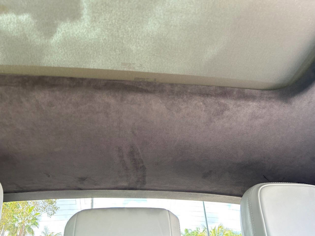 Used 2017 Porsche Macan Turbo image 23