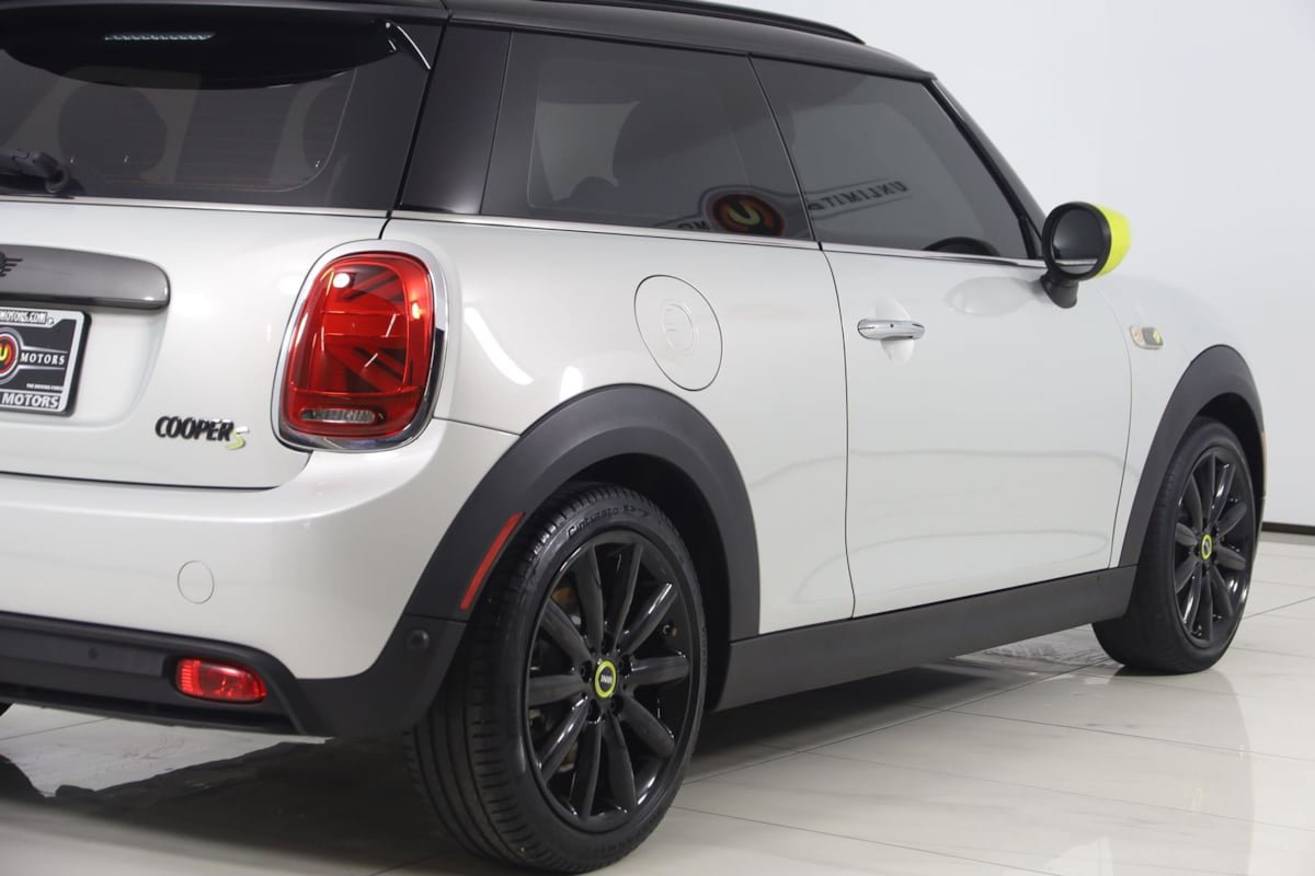 Used 2021 MINI Cooper SE w/ 6.5" Touchscreen Package FWD image 42