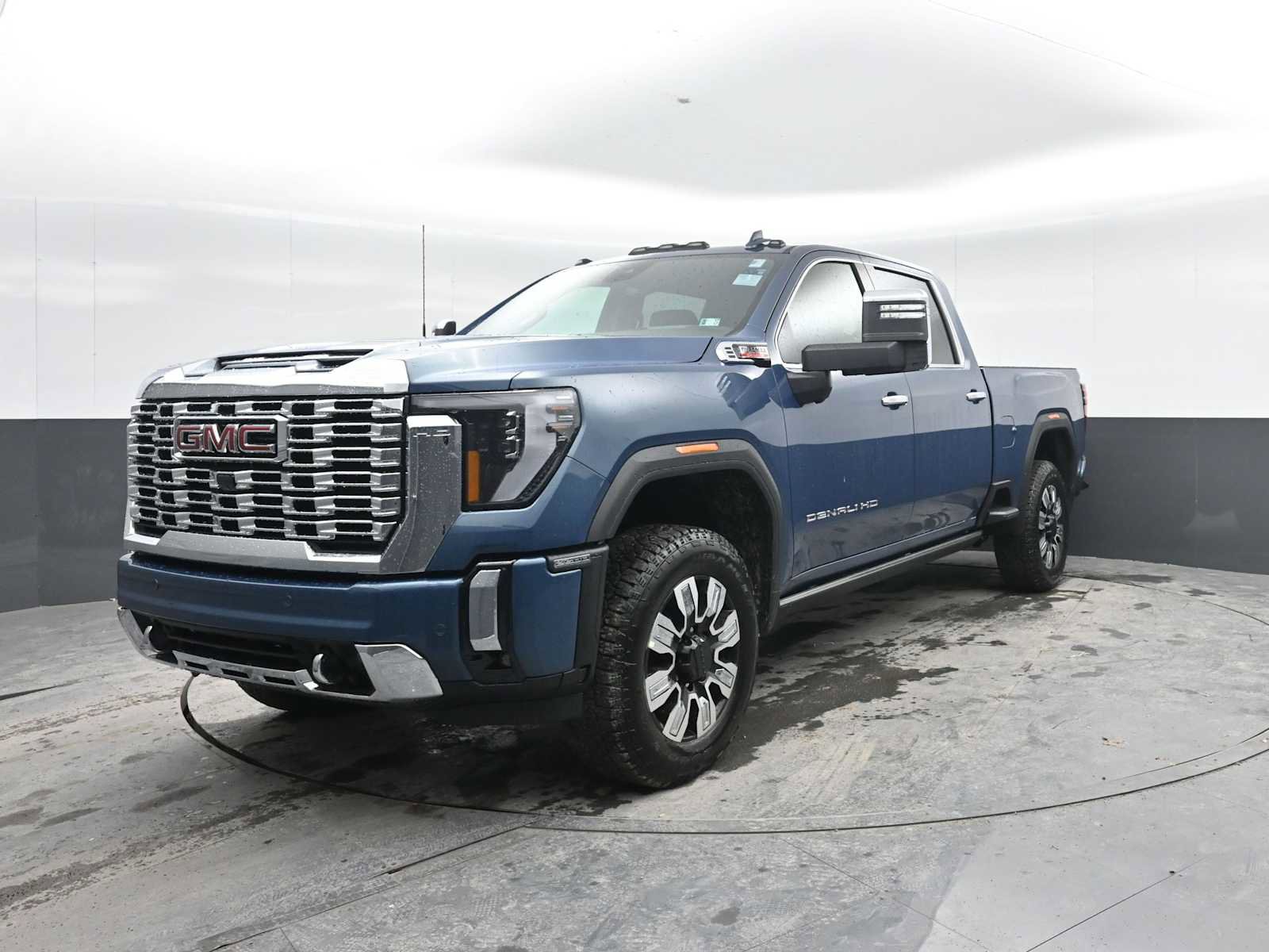 New 2026 GMC Sierra 2500 Denali w/ Denali Reserve Package image 5