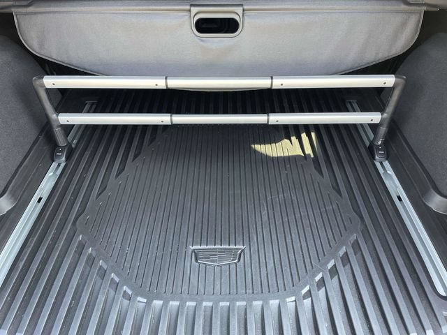 Certified 2026 Cadillac XT5 Sportv w/ LPO, Floor Liner Package AWD/4WD image 18