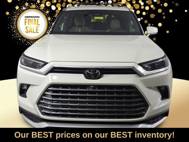 Used 2024 Toyota Grand Highlander AWD Hybrid image 3