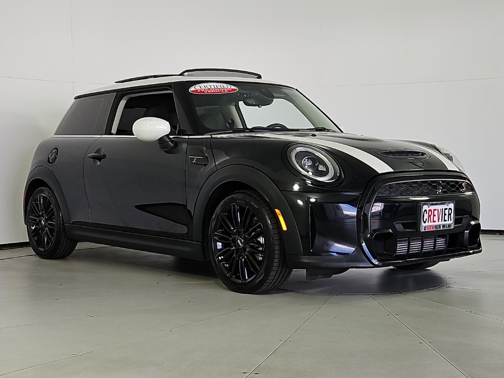 Certified 2024 MINI Cooper S FWD image 4