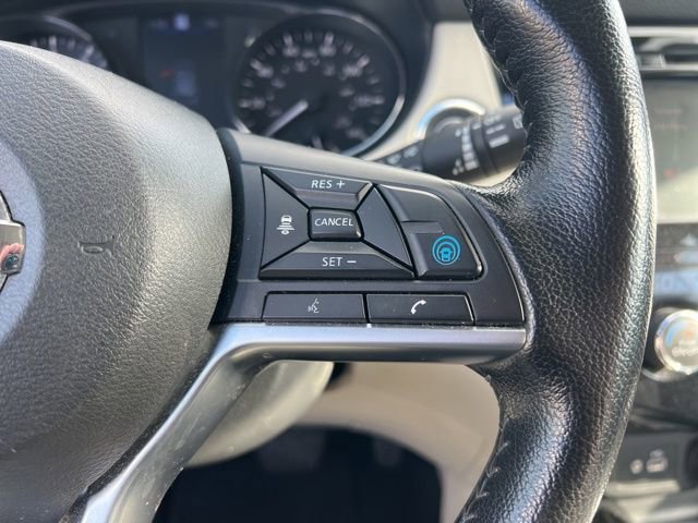 Used 2022 Nissan Rogue Sport SL w/ Premium Package image 15