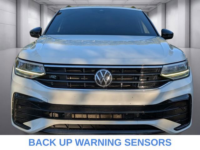 Used 2022 Volkswagen Tiguan SE R-Line image 2