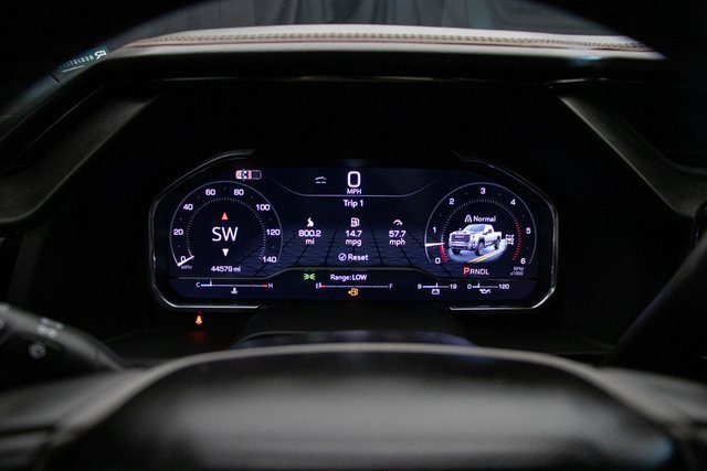 Used 2024 GMC Sierra 3500 AT4 w/ AT4 Premium Plus Package image 37