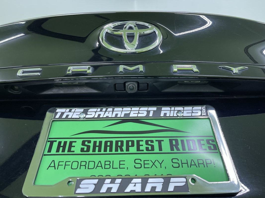 Used 2022 Toyota Camry LE image 12