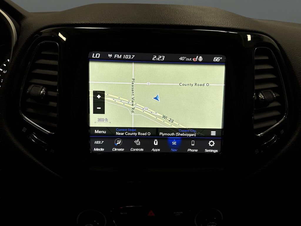 Used 2020 Jeep Compass Limited image 9