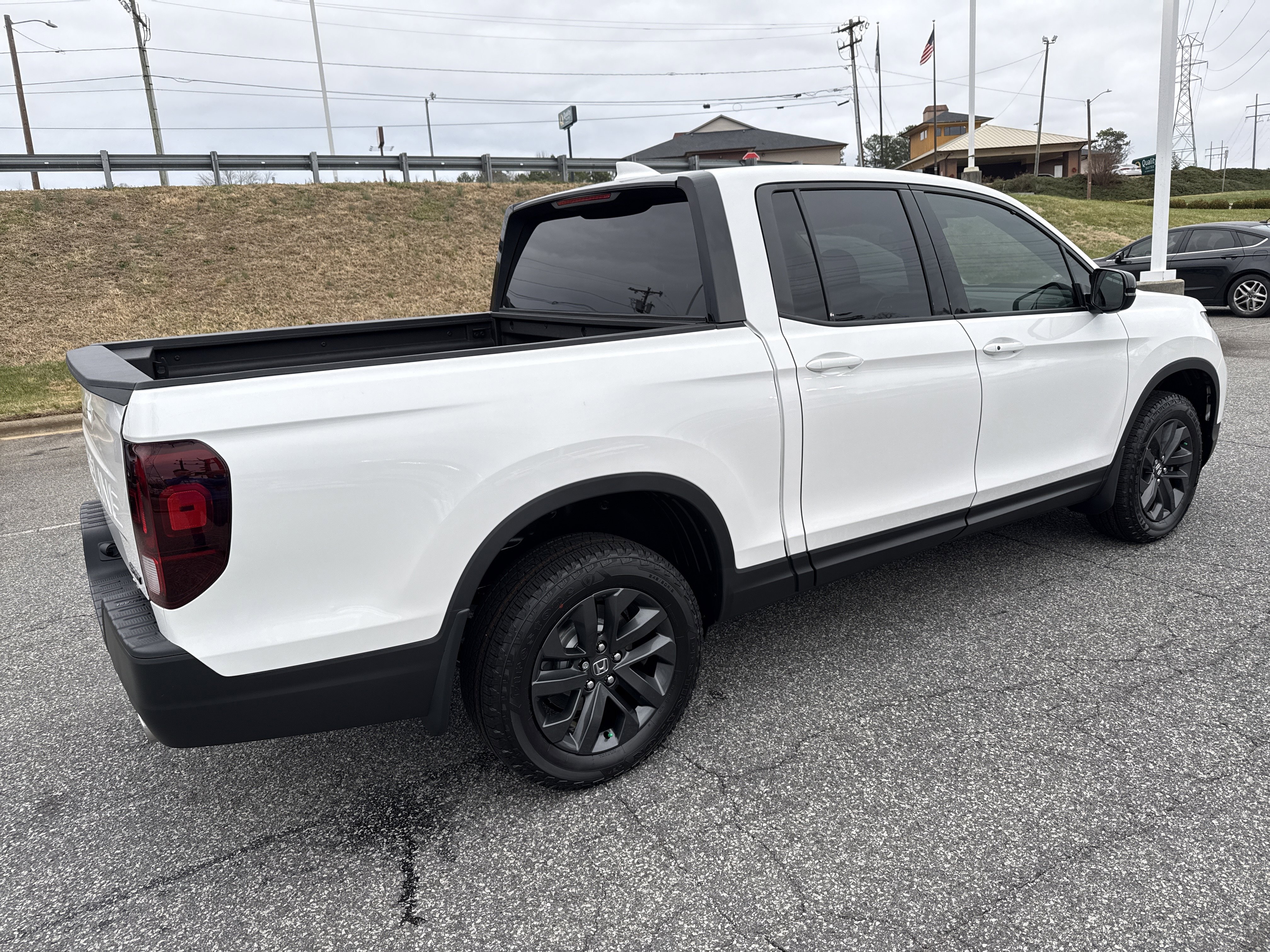 New 2026 Honda Ridgeline Sport image 9