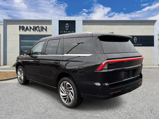 Certified 2025 Lincoln Navigator Reserve AWD/4WD image 5