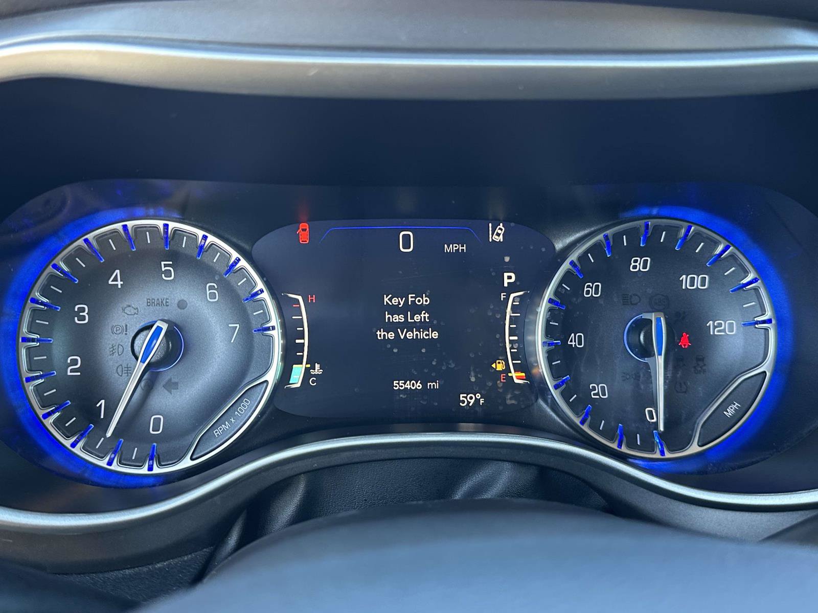 Used 2024 Chrysler Pacifica Touring-L FWD image 22
