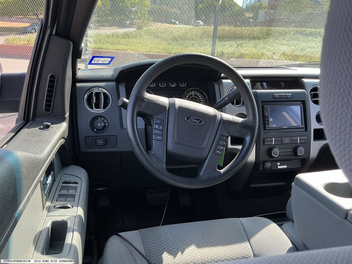 Used 2014 Ford F150 XLT w/ Trailer Tow Package RWD image 8