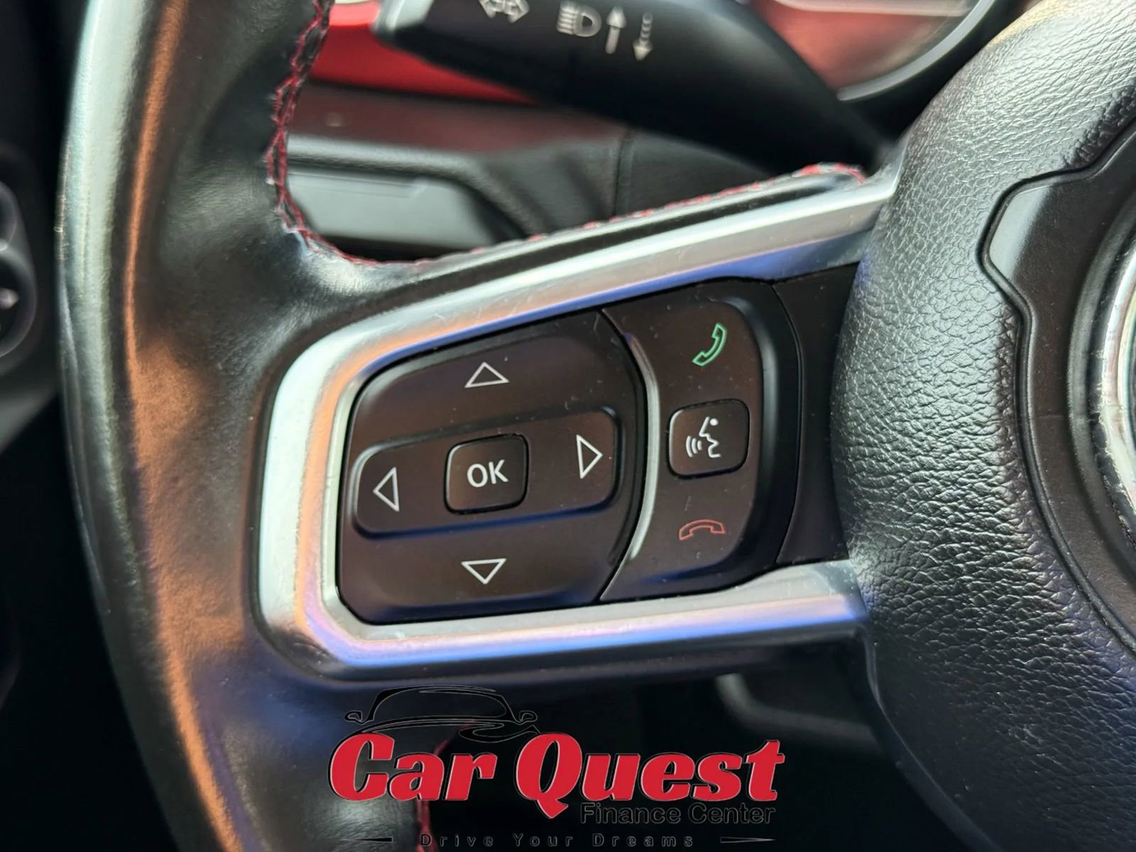 Used 2018 Jeep Wrangler Unlimited Rubicon w/ Dual Top Group image 29