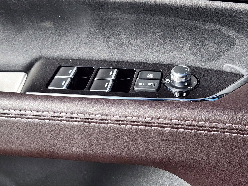 New 2025 MAZDA CX-5 Signature image 11