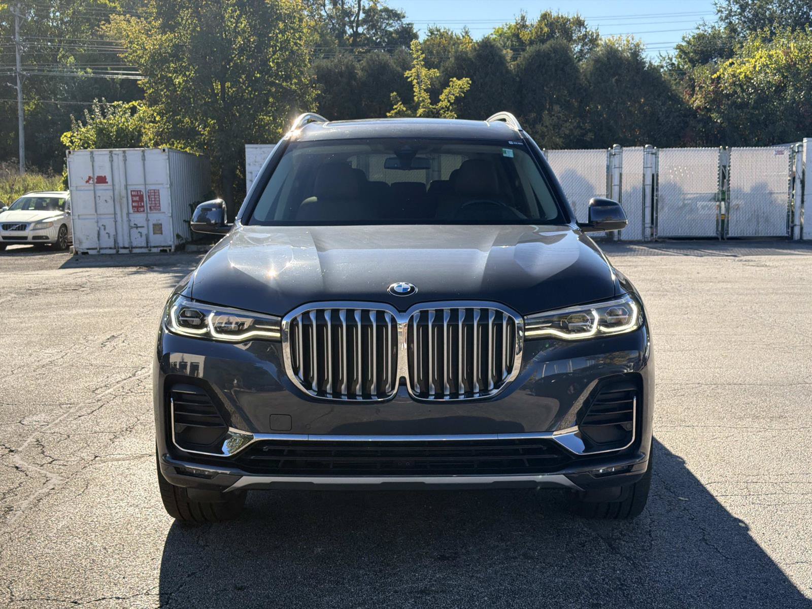 Used 2021 BMW X7 xDrive40i w/ Executive Package AWD/4WD image 2