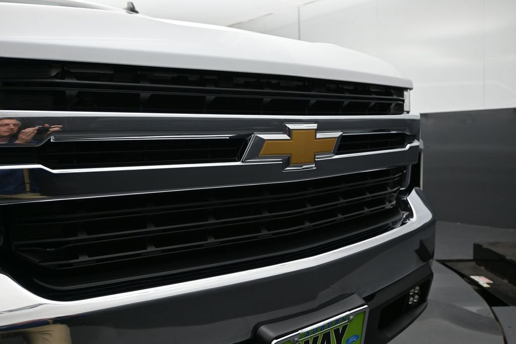 Used 2022 Chevrolet Silverado 1500 LT RWD image 14