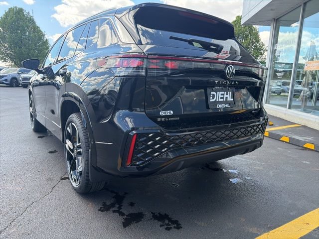New 2026 Volkswagen Tiguan SEL R-Line AWD/4WD image 4