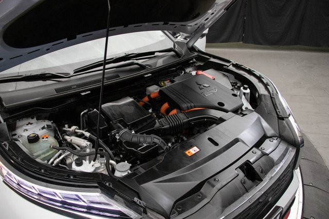 Used 2024 Mitsubishi Outlander SE image 33